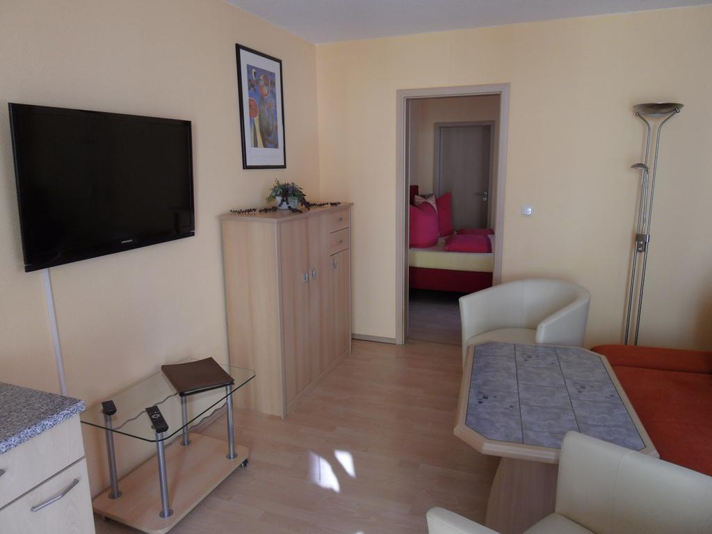 Altstadt Hotel Peiss Щралзунд Стая снимка