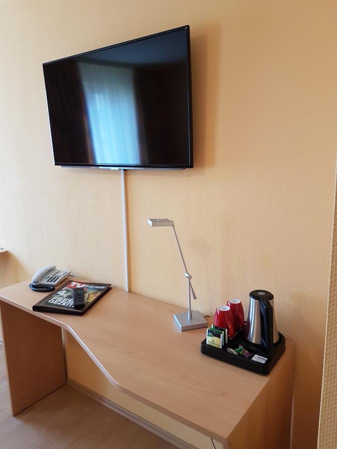 Altstadt Hotel Peiss Щралзунд Екстериор снимка